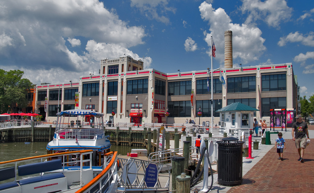 Torpedo Factory Art Center